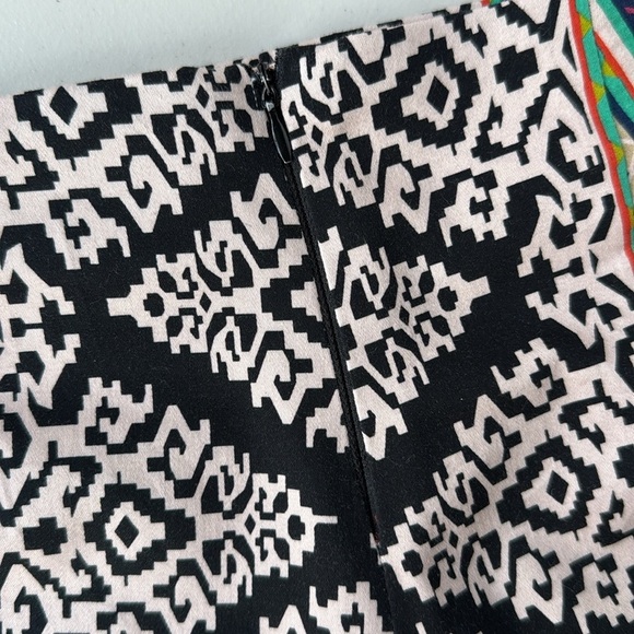 Flying Tomato Bold Print High Waist Short Shorts - Picture 5 of 14